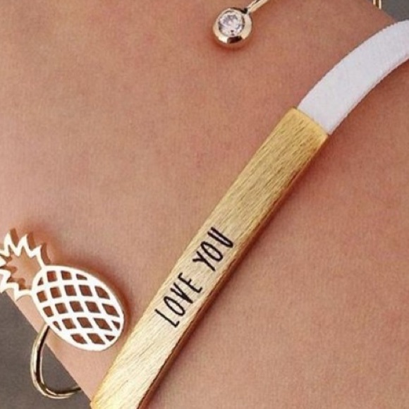 Last one ❤️ Pineapple Cuff - Picture 3 of 4